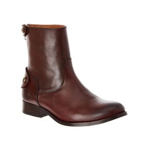 NWT Frye Mellisa Button Short Boots Zip Bootie